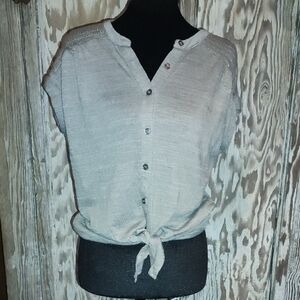 Cable & Gauge Taupe Button-Down Tie Front Summer Shirt